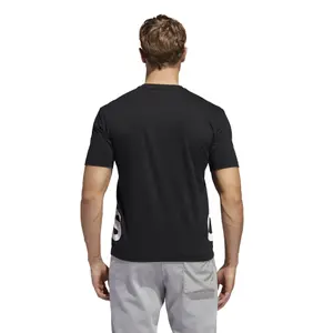 Camiseta adidas Big Logo image-5