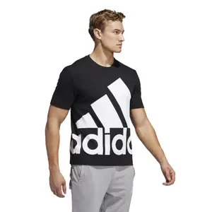 Camiseta adidas Big Logo image-3