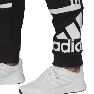 Pantalón de chándal adidas Essentials Logo Colorblock Cuff image-4