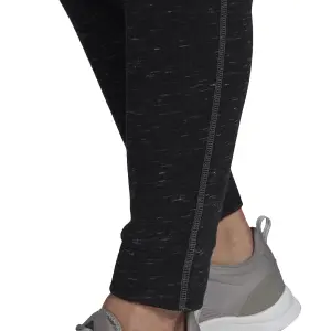 Pantalón de chándal adidas Essentials Mélange image-6