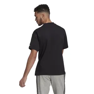 Camiseta adidas Giant Logo image-4