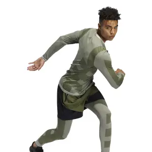 Maglietta a manica lunga adidas Studio Techfit Seamless image-5