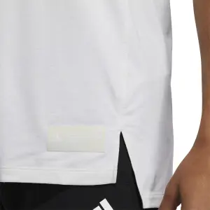 Camiseta adidas Studio Tech image-6