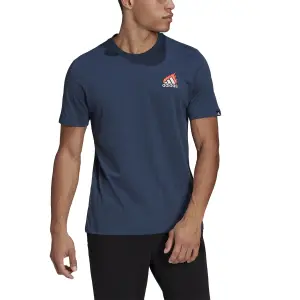 Camiseta adidas Embroidered Lit Logo Graphic image-4