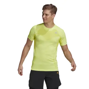 Camiseta adidas Primeknit image-2