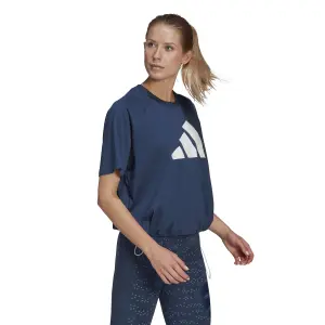 Camiseta de mujer adidas Sportswear Adjustable Badge of Sport image-3