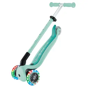 Trotinete para bebé Globber Go-Up Active Lights image-3