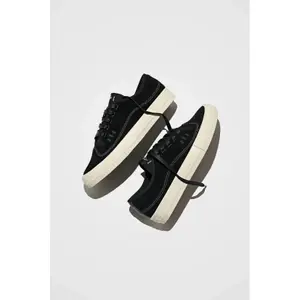 Skateboard shoes Globe Gillette image-2