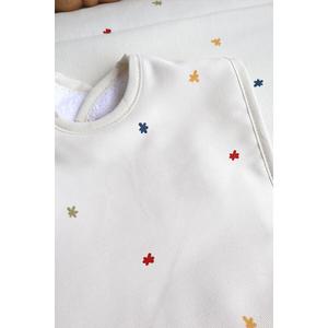 Babero de gran tamaño para bebé Gloop! Colorful Stars image-2