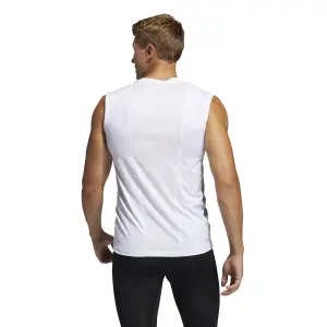 Camiseta adidas Techfit less Fitted image-2