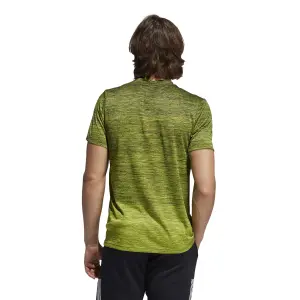 Camiseta adidas Tech Gradient image-2