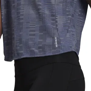 Camiseta de mujer adidas adidas Own The Run Primeblue image-4