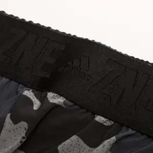Pantaloncini da donna adidas ZNE AOP Aeroready image-4