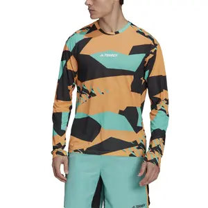 Camiseta de manga larga adidas Terrex Primeblue Trail Graphic image-4