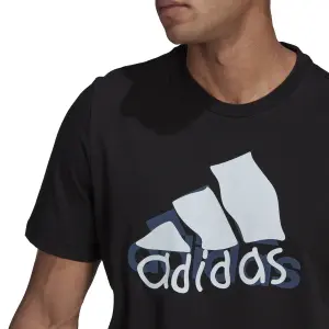 Camiseta adidas Athletics Graphic image-0