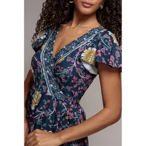Robe portefeuille impresso floral e mangas borboleta mulher Goddiva image-3