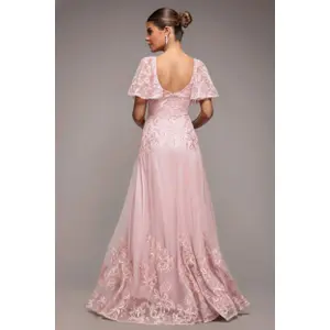 Ρόμπα κεντημένη με δαντέλα γυναίκα Goddiva Maxi image-1