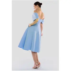 Φόρεμα με γυμνά ώμους και κόμπο γυναίκα Goddiva image-1