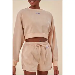 Σέτ κοντή μπλούζα oversized και σορτς γυναικείο Goddiva image-2