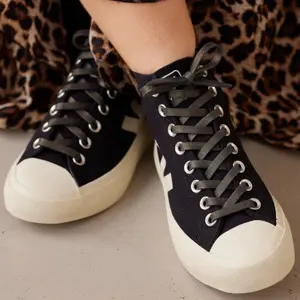 Lacets Gorilla Tribe image-1