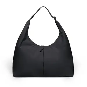 Torebka na ramię w kształcie T Got Bag large image-1