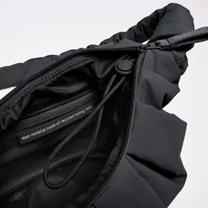 Sac à main Got Bag Moon Pleat Small image-3