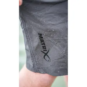 Short Matrix lightweight water image-5