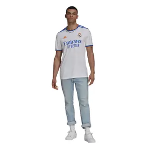 Home jersey Real Madrid 2021/22 image-2