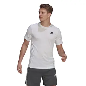 Camiseta adidas Aeroready Designed 2 move Sport image-2