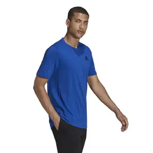 Camiseta adidas Aeroready Designed 2 move Sport image-3