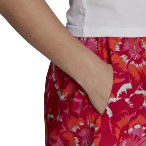Pantalones cortos de mujer adidas Farm Floral Print image-6