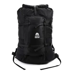 5000051-0001-wandertasche-granite-gear-scurry-schwarz-24-l