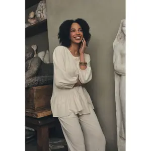 Bluse mit dekorativem Volant unten Damen Greenpoint image-2