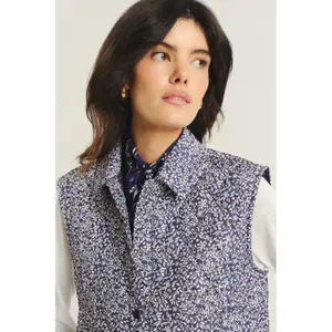 Sleeveless jacket for women Greenpoint image-4