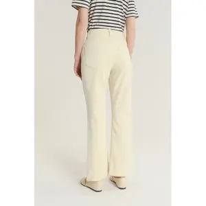 Women's Bootcut Jeans Greenpoint image-2