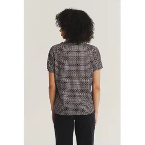 Women’s V-neck blouse Greenpoint Regular January image-1