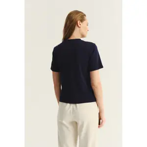 Γυναικείο T-shirt Greenpoint Basic April image-2