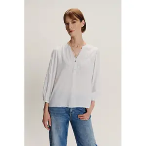 3/4 sleeve women's blouse Greenpoint image-0