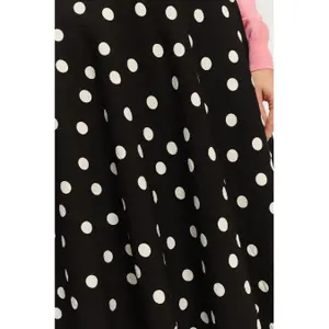 Women's Flared Polka Dot Skirt Greenpoint image-4