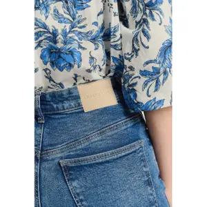 Women's skinny jeans Greenpoint image-2