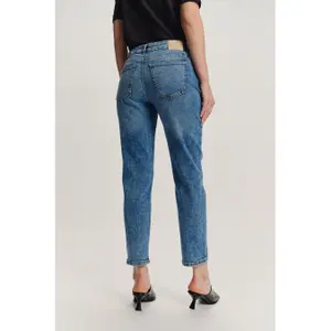 Women's Slim Boyfriend Jeans Greenpoint image-2