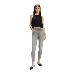 Women's Slim Denim Jeans Greenpoint image-1