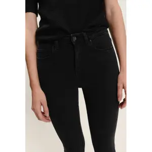 Women's skinny jeans Greenpoint image-3