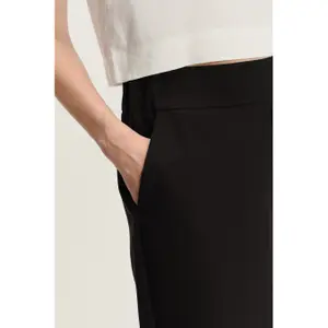 Women's 3/4 Trousers Greenpoint image-3