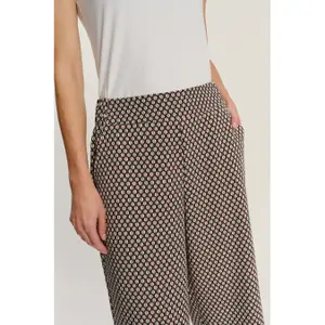 Women's 3/4 Trousers Greenpoint image-4