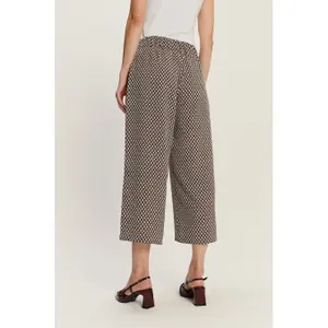 Women's 3/4 Trousers Greenpoint image-3