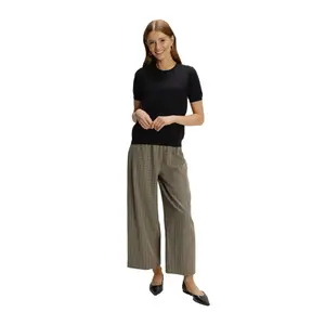 Women's Classic Check Trousers Greenpoint image-1