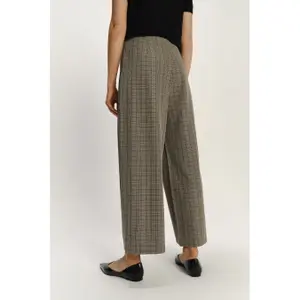 Women's Classic Check Trousers Greenpoint image-2