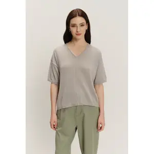 Blouse col en V femme Greenpoint image-1