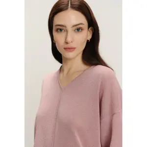 Blouse col en V femme Greenpoint image-4